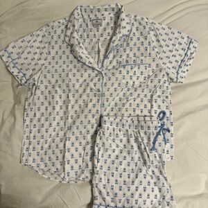 minnow x petite plumewomen's botanical block print pajama short set